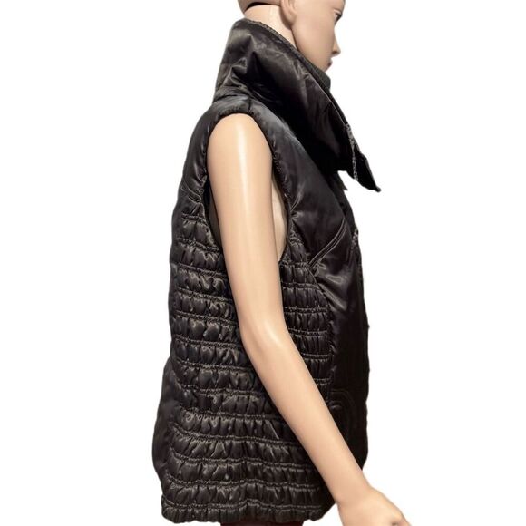 Lane Bryant Womens Vest  Size 14/16 Brown Chocolate Quilted Puffer Vest Winter - Picture 2 of 6